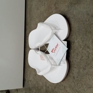 Archies arch support white flip flops